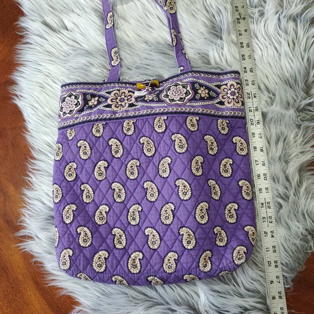 Vera Bradley Tote w Button and Loop Closure